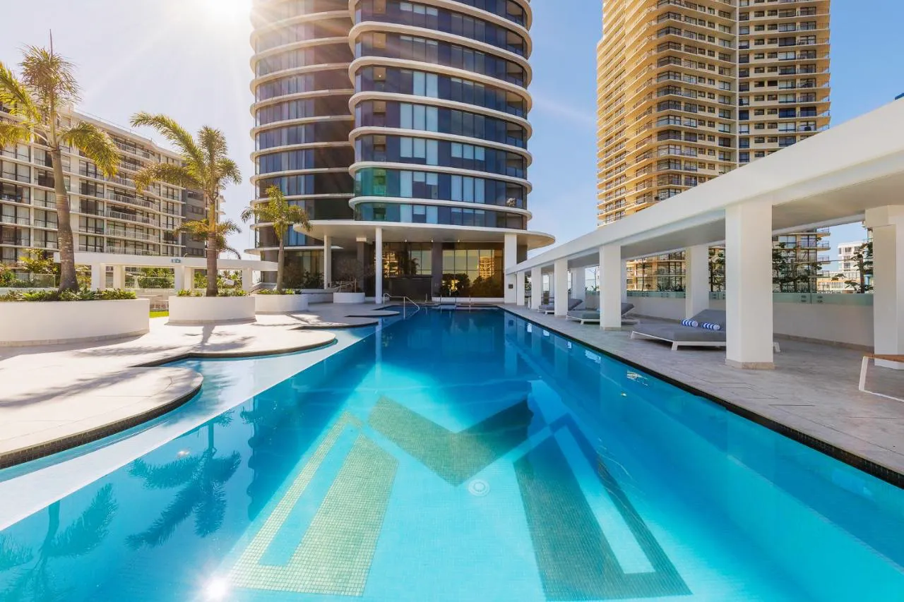 Meriton Suites Surfers Paradise